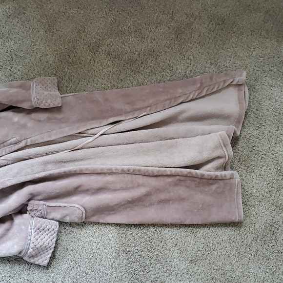 Plush Long Collar Robe - Picture 7 of 7